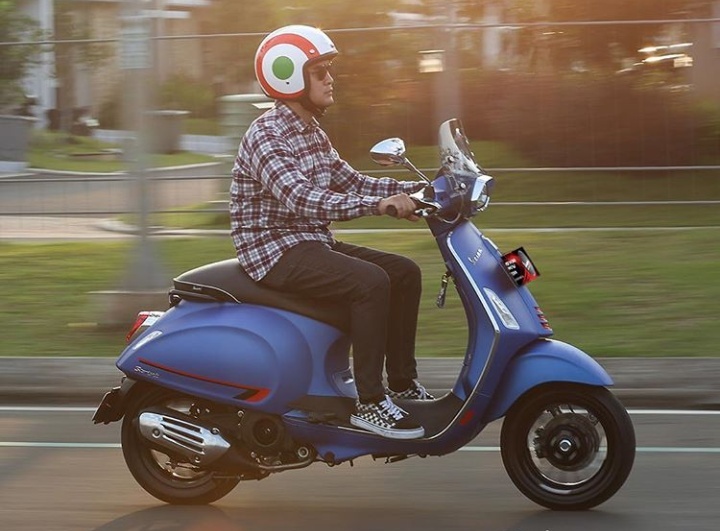 Vespa Sprint S150 ABS (1)